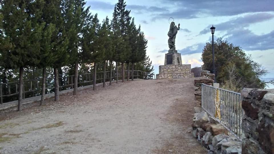 Villa Delle Rose Bova Marina Buitenkant foto